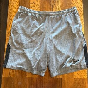 Nike Men's Athletic Shorts in Gray and Black